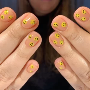 Smiley-Face Nails 